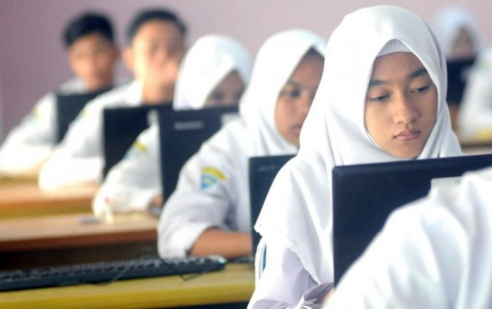 2020 USBN Dihapus, Sekolah Buat Soal Sendiri Untuk Ujian Siswa