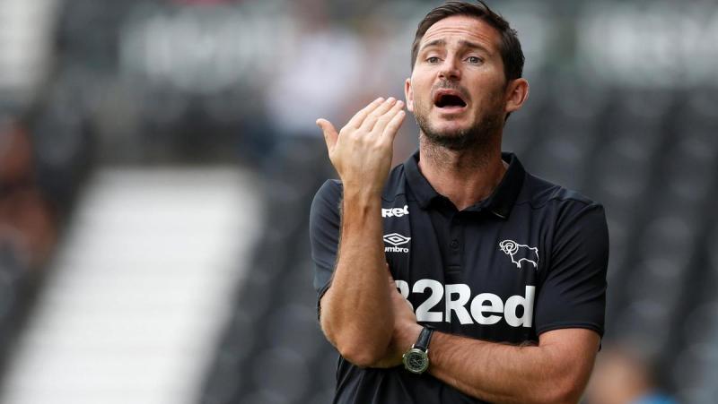 Pelatih Chelsea, Frank Lampard berhasil membawa timnya menembus posisi empat besar di klasemen Liga Inggris (Foto: Reuters)