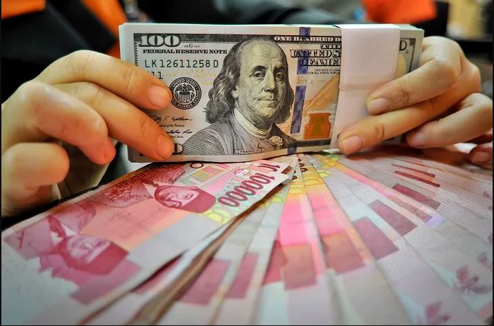 Kurs mata uang rupiah (Foto: Tagar News)