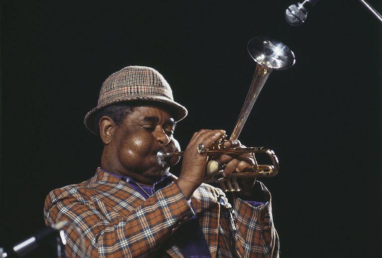 Raksasa Jazz sahabat Castro, Dizzy Gillespie (foto: GettyImage)