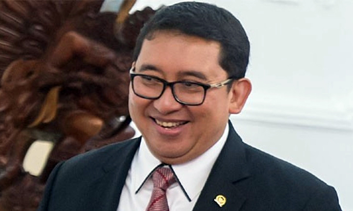 Fadli Zon Terima Keluhan Warga Terkait Pencemaran Sungai Cileungsi (foto: beritautama.net)