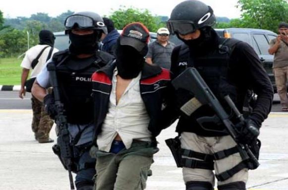 Densus 88 Anti-Teror Polri (Foto: SINDOnews)