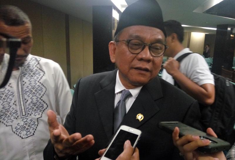 Wakil Ketua DPRD DKI M Taufik (Monitor)