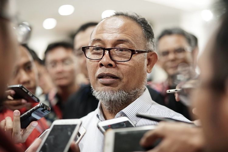 Bambang Widjojanto (Kompas)