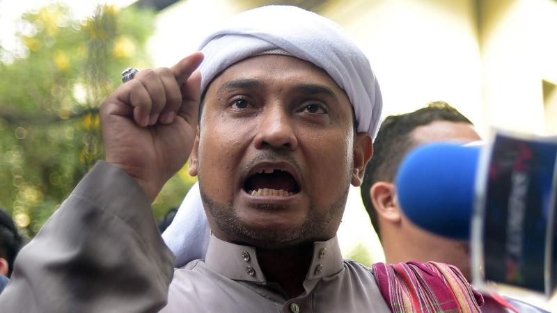 Juru Bicara PA 212 Novel Bamukmin (MusliModerat)