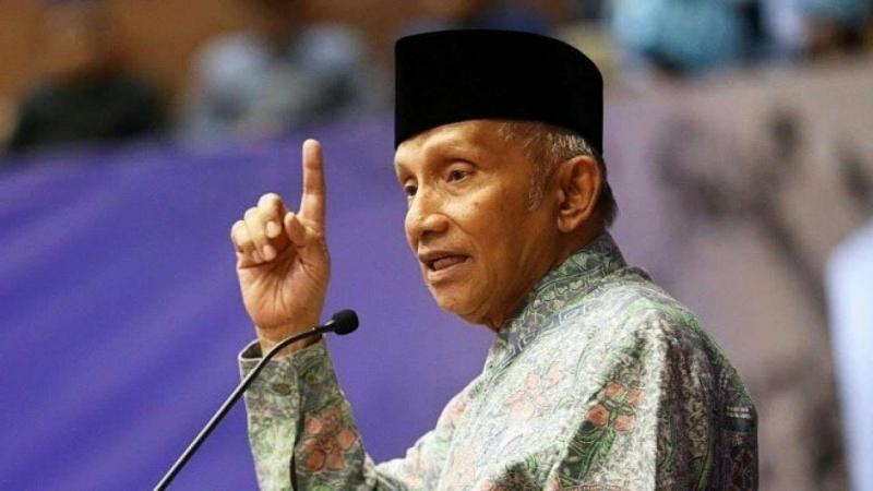 Ketua Dewan Kehormatan Partai PAN Amien Rais (Majalah Ayah)