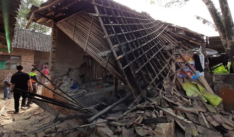 Lebih dari Seribu Orang Mengungsi Akibat Gempa Banten