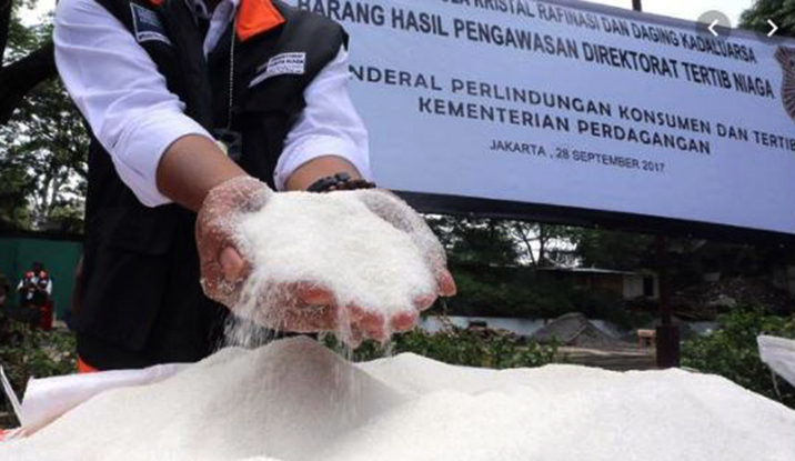 Ada importer bermain dalam kasus rembesan gula rafinasi (ilustrasi: detik)