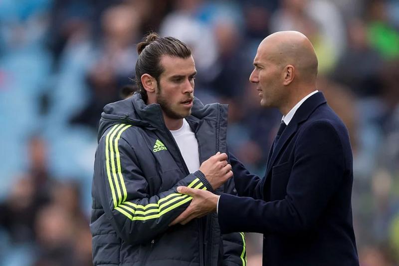 Gareth Bale dan Zidane Zidane dipastikan masih bekerjasama sepanjang musim ini di Real Madrid (getty)