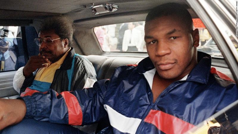 Legenda hidup tinju internasional, Mike Tyson. (CNN.com)