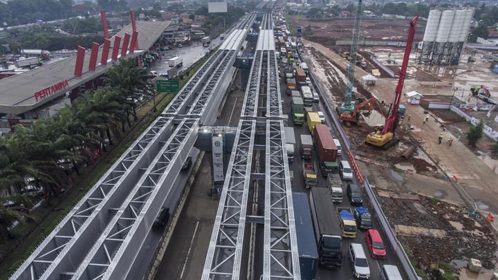 Tol Layang Jakarta Cikampek Kelar Desember Ini dan Gratis