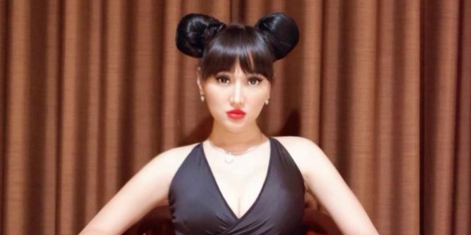Lucinta Luna (Merdeka)