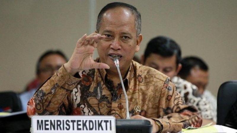 Mohammad Nasir Menteri Riset, Teknologi dan Pendidikan Tinggi (Menristekdikti) (sayangi.com)