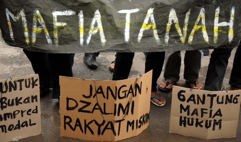 Protes terhadap praktik mafia tanah (medcom.id)