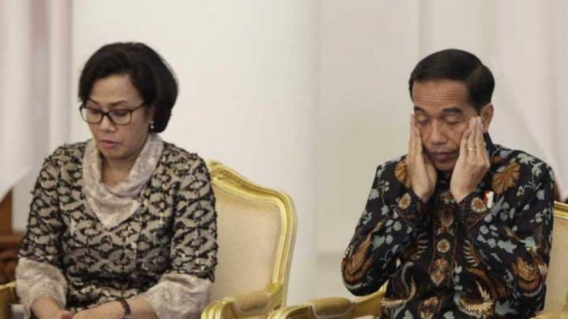 Menkeu Sri Mulyani dan Presiden Jokowi (berkabar.id)