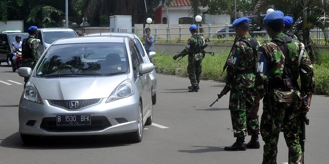 Sepak Terjang Lioe Nam Khiong, Mafia Tanah Kroni Agung Podomoro