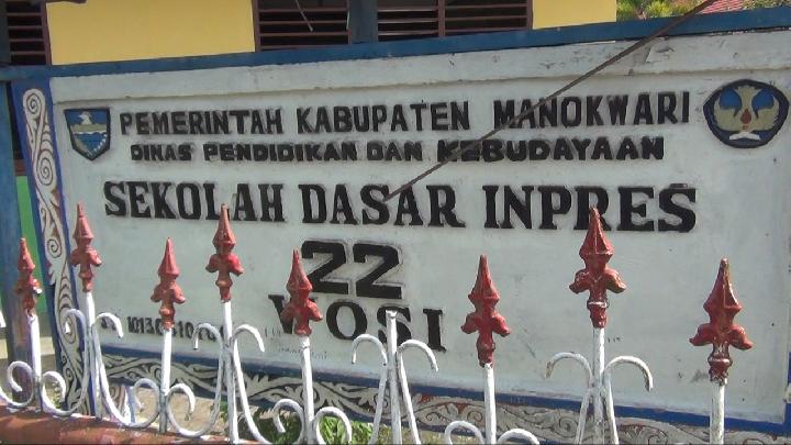 SD Inpres 22 Wosi Manokwari yang berlakukan pelarangan siswi berhijab di ruang kelas. Tempo/Hans Arnold Kapisa.