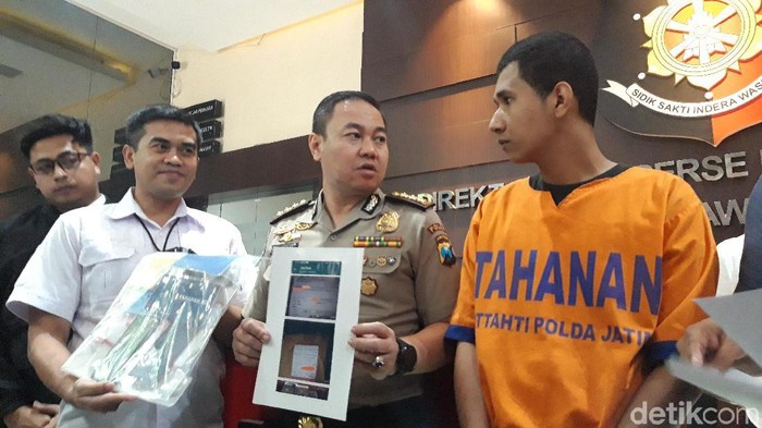 Penjual hp berinisial MM ditangkap polisi karena ngaku keluarga Jokowi (detikcom)