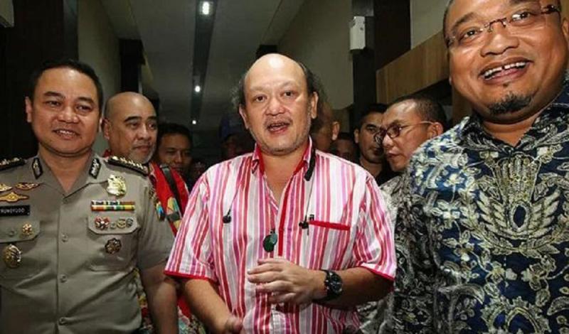 Cucu Sorharto, Ari Sigit. (suarasurabaya.net)