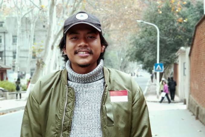 Fadli seorang Mahasiswa yang sedang menempuh pendidikan di kota Wuhan (Jakartasatu)