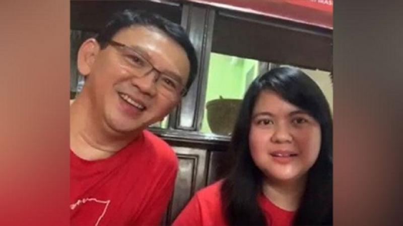 Anggota DPRD DKI Fraksi PDI Perjuangan Ima Mahdiah yang merupakan mantan staf Basuki Tjahaja Purnama (Ahok) (Kiri). (Tempo.co).