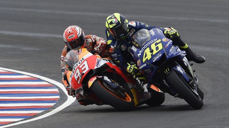 Marc Marquez (93) vs Valentino Rossi (46). (Otorider)