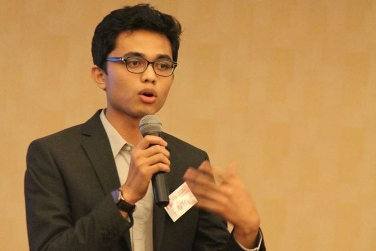 Peneliti dan juga Aktivis Ravio Patra (bbc)