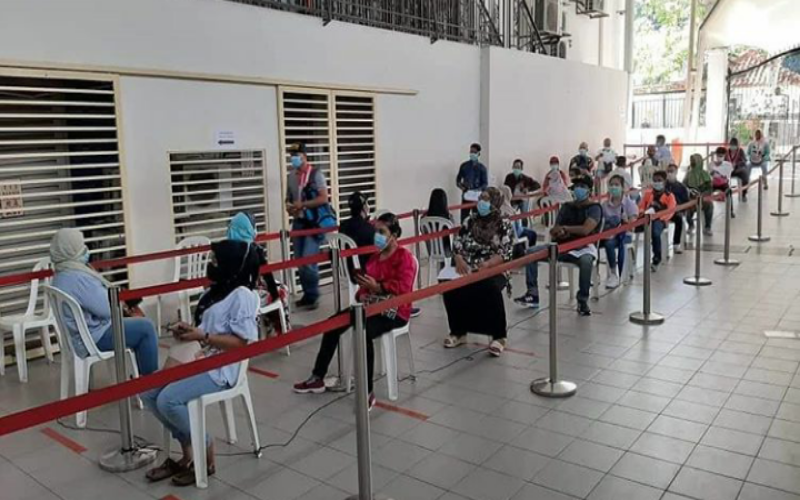 Suasana Pelayanan Imigrasi di KBRI Malaysia. (KBRI Kuala Lumpur)