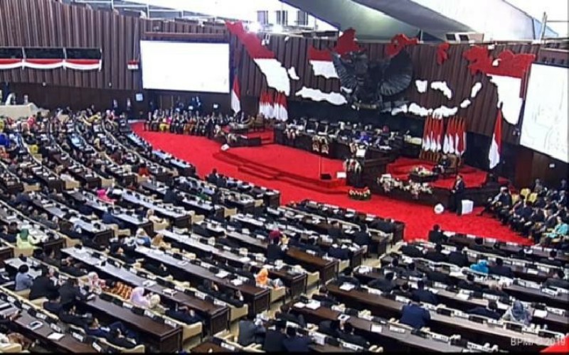 Sidang di DPR RI. (Polkrim News)