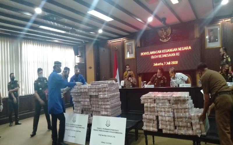 Uang Kembalian dari PT Sinarmas Asset Management (SAM). (Ronald/law-justice)