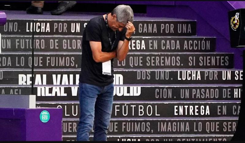 Pelatih Barcelona Quique Setien (Foto: Marca)