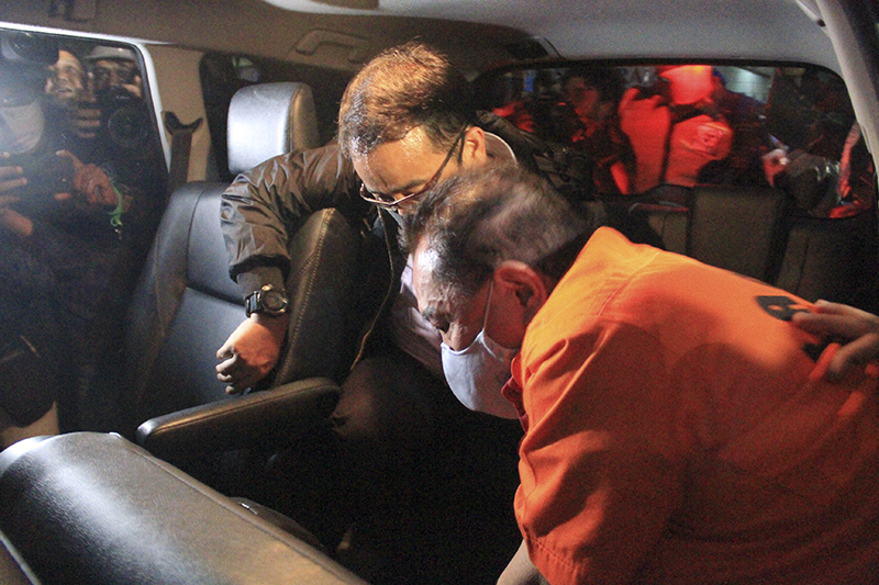 Buronan kakap Joko Soegiarto Tjandra alias Djoko Tjandra tiba di Bandara Halim Perdanakusuma, Jakarta Timur, Kamis (30/07) pukul 22.39 WIB. Ulin Nuha/law-justice.co