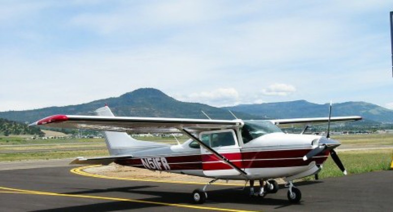 Ilustrasi pesawat Cessna. (Pixabay/jjsavage)