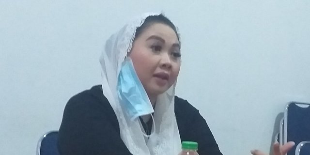 Cucu Pakubuwono XII, Putri Woelan (Merdeka.com)