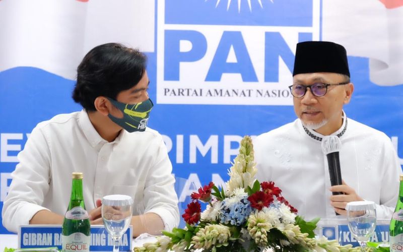 Zulkifli Hasan disindir warganet karena dukung Gibran usai diperiksa KPK (bisnis)