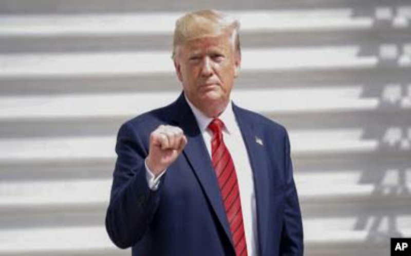 Presiden AS Donald Trump tuding Xiaomi sebagai perusahaan militer Komunis China (VOA)