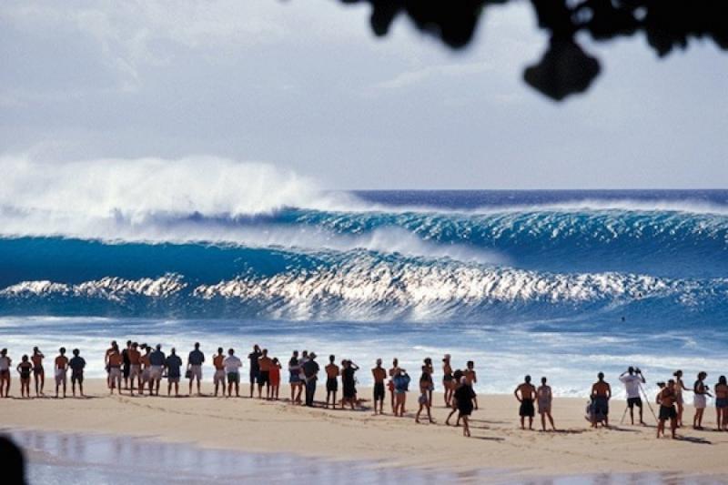 Ombak Raksasa Oahu Hawai pemburuombak.com