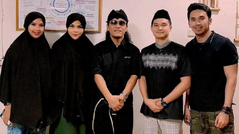 Mantapkan Keyakinan di Agama Islam, DJ Butterfly Putuskan Jadi Mualaf. (@dj_kattybutterfly36).