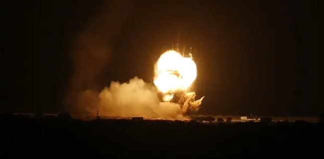 Roket Israel Hujani Jalur Gaza (Guardian)