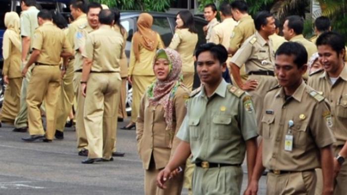 Tunjangan PNS makin tinggi (Tribun)