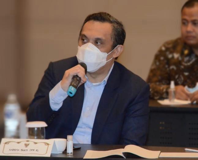 Anggota Komisi XI DPR RI Ahmad Najib Qodratullah ( Foto : Istimewa)