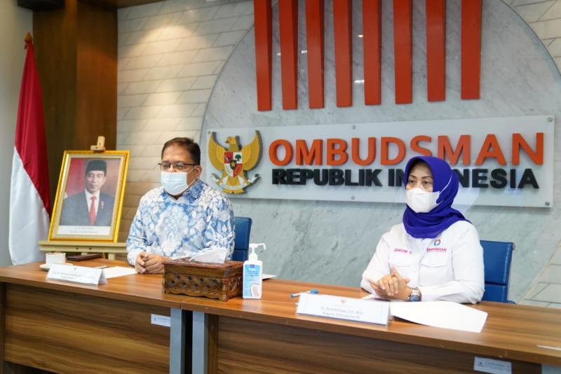 Komisioner Ombudsman Adrianus Meliala dan Ninik Rahayu (Foto: Ombudsman RI)