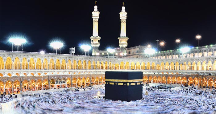 Sebanyak 16 kloter atau 6.616 jemaah haji Indonesia berangkat ke makkah (foto : darmasiataumroh.co.id)