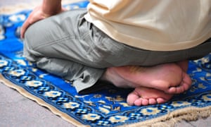 Cina Luncurkan Kampanye Antihalal di Xinjiang (foto: the guardian)