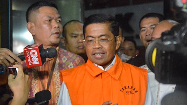Mantan Menteri Sosial dan Sekjen DPP Partai Golkar Idrus Marham (Foto: LINE)